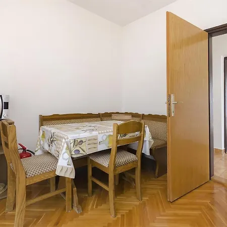 Nada Apartment *